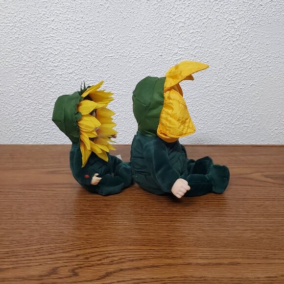 Vintage Dolls by Anne Geddes - 1999 Baby Daffodils Bean Filled - 6" and 9" - Picture 4 of 6